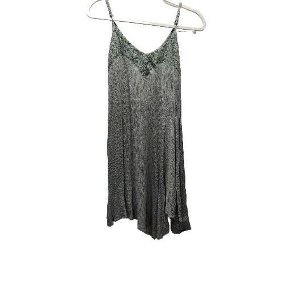 Umgee Womens Green Dress Spaghetti Strap Gathered Waist V-neck Lace Large - Picture 2 of 7